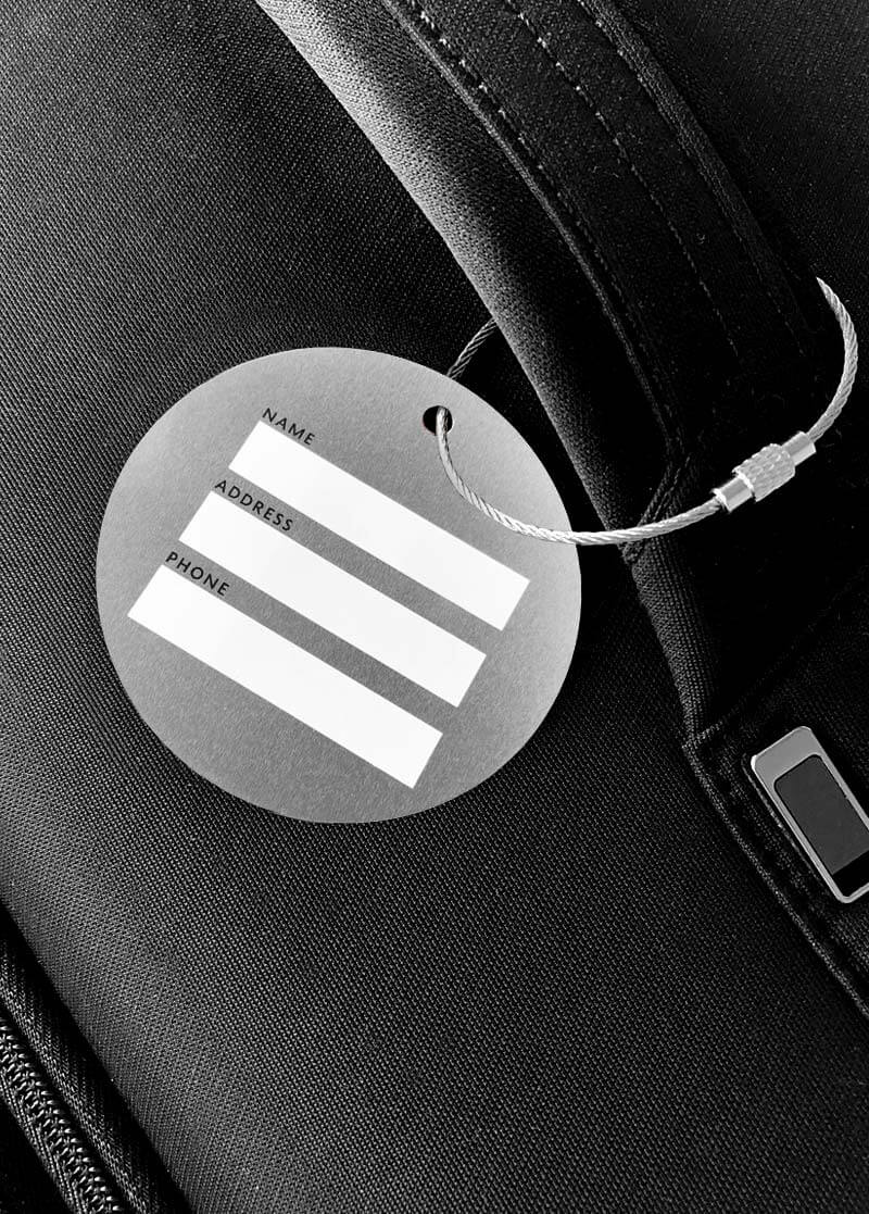 back of luggage tag
