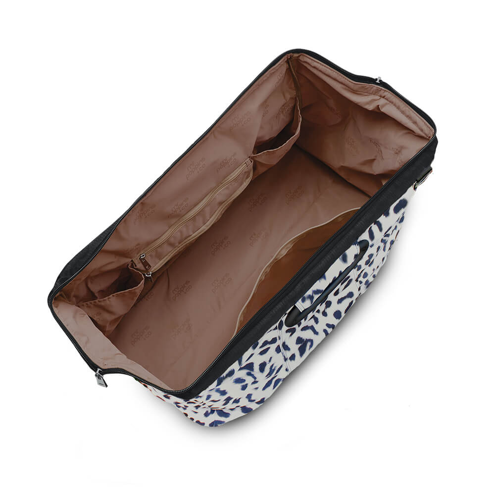 Latte interior of Cheetah Leisure bag