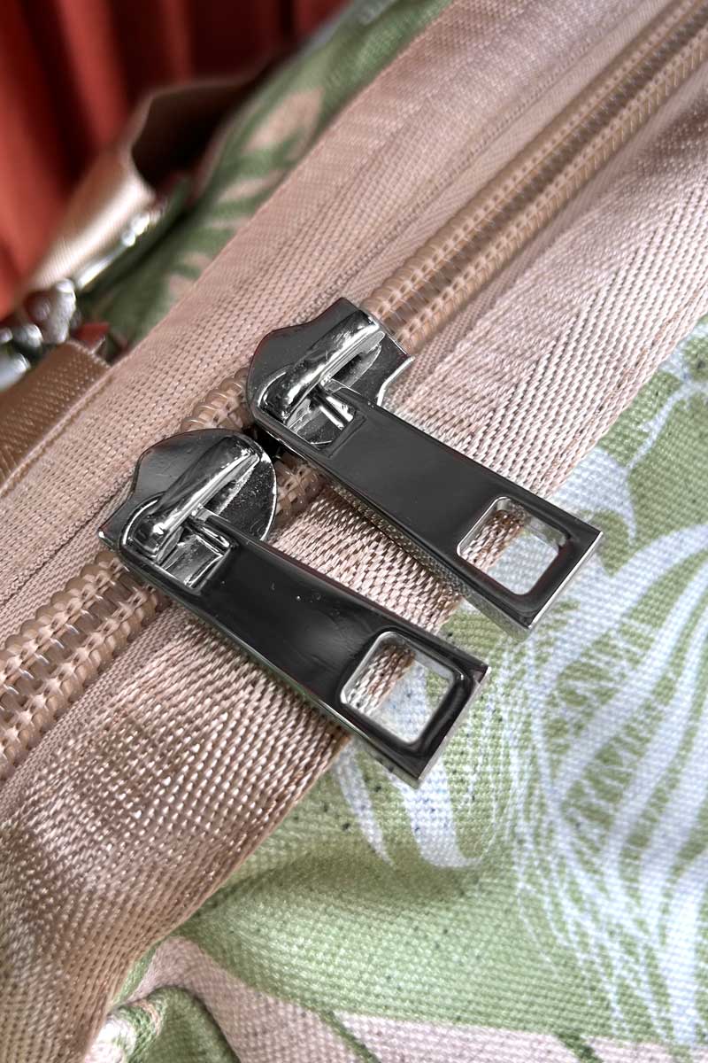 close up of premium zip closure