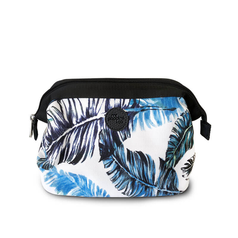Roam toiletry bag in feather green and blue
